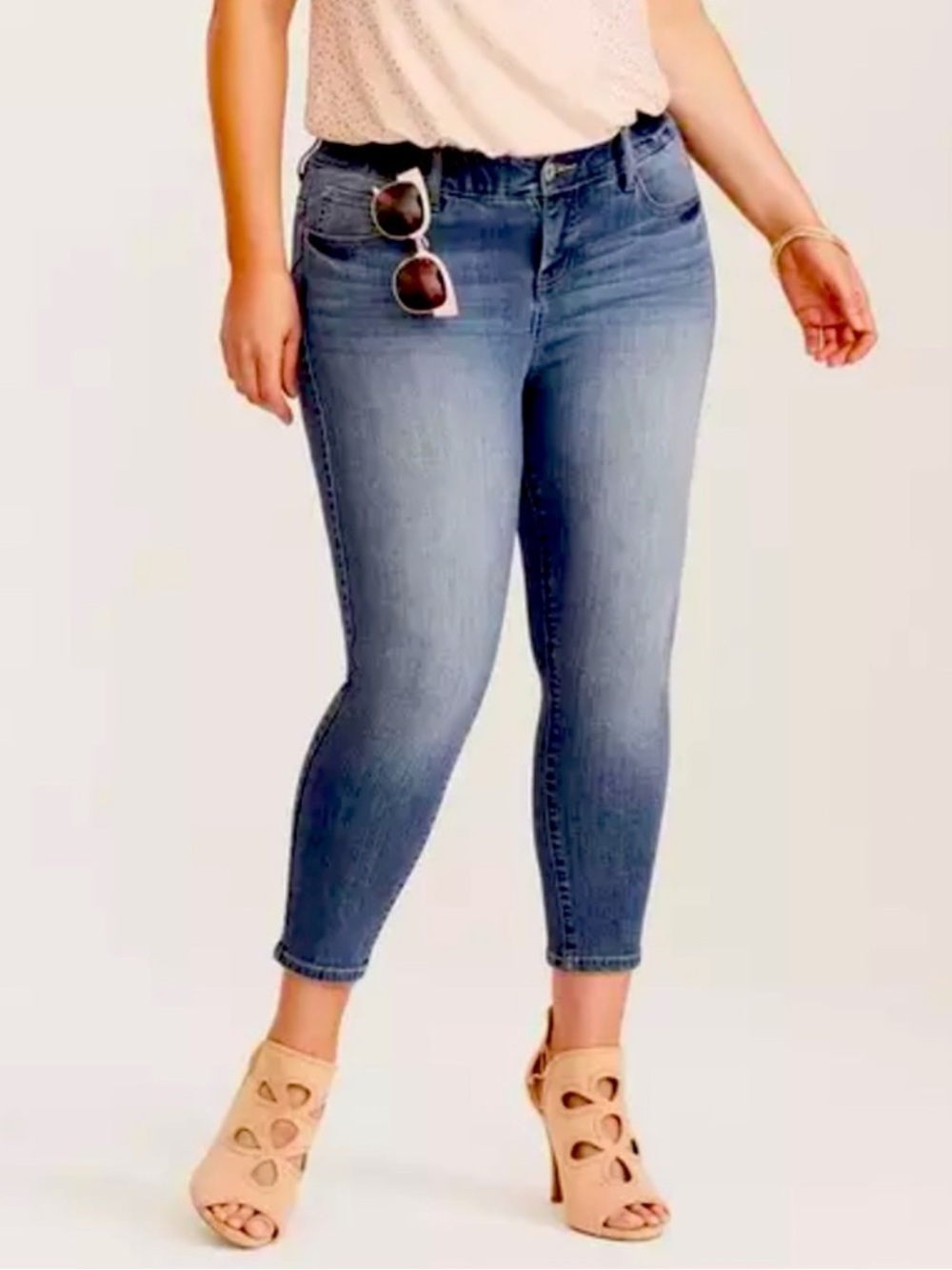 TORRID Bombshell Skinny High Rise Jeans